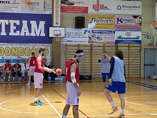 Test amichevole al Pala Don Bosco tra Paffoni e College Borgomanero