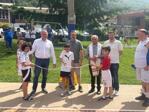 Agrano in festa per l'inaugurazione del nuovo campo da basket VIDEO