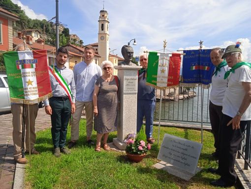 Ghiffa ha ricordato Giorgio Ambrosoli nel 45esimo anniversario dalla morte FOTO Ghiffa ha ricordato Giorgio Ambrosoli nel 45esimo anniversario dalla morte FOTO