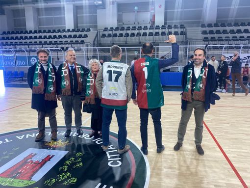 Cirio sul nuovo palasport di Gravellona Toce: "Una vittoria del territorio" Cirio sul nuovo palasport di Gravellona Toce: "Una vittoria del territorio"