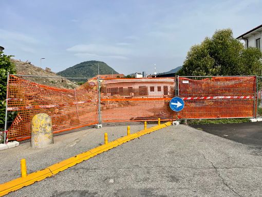 Piazzale Flaim diventa “extra large”, a farne le spese è stato il parco giochi ex Mini Golf Piazzale Flaim diventa “extra large”, a farne le spese è stato il parco giochi ex Mini Golf