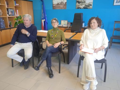 Il Cavalieri si “colora” per il benessere di studenti e docenti Il Cavalieri si “colora” per il benessere di studenti e docenti