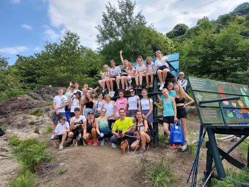 Una gita al Mastrolino per i profughi ucraini del Cusio