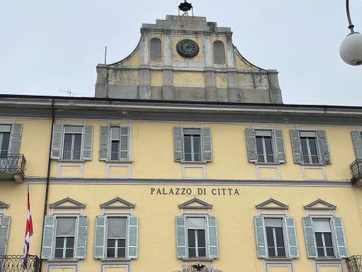 Verbania, trasporti pubblici al centro del consiglio