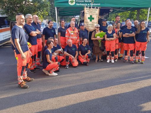 Un mezzo per il trasporto disabili donato in memoria di marito e figlio. FOTO
