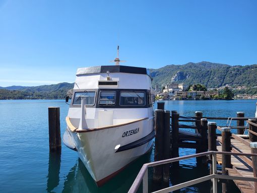 Una mini crociera sul lago d'Orta per ammirare le "Isole di Luce" Una mini crociera sul lago d'Orta per ammirare le "Isole di Luce"