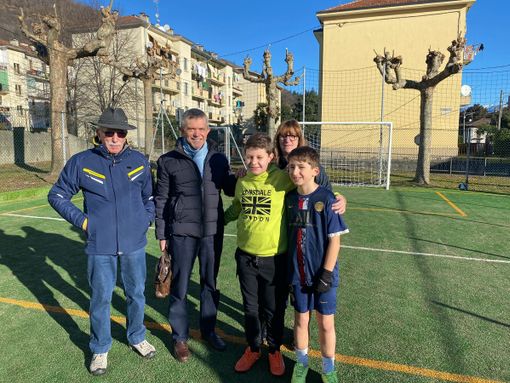 Nuovi giochi e un campetto polifunzionale: completati i lavori al parco della Dogna Nuovi giochi e un campetto polifunzionale: completati i lavori al parco della Dogna