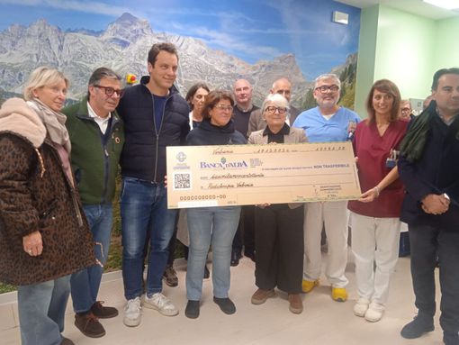 Un nuovo acceleratore per la radioterapia all'ospedale Castelli FOTO Un nuovo acceleratore per la radioterapia all'ospedale Castelli FOTO