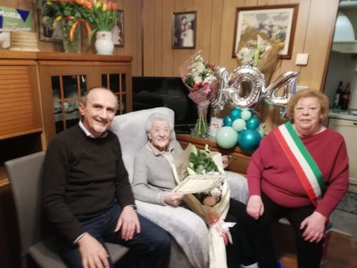 Rosa Bastenti è la donna più anziana del Vco: spegne 104 candeline