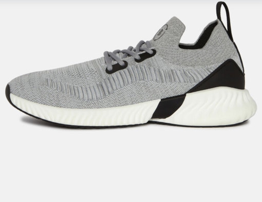 Scarpe: i modelli immancabili nel guardaroba maschile