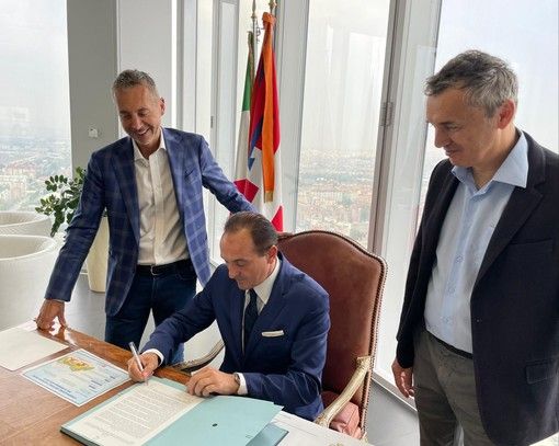 Geodiversità, Cirio firma la prima legge in Italia dedicata alla valorizzazione dei geoparchi Geodiversità, Cirio firma la prima legge in Italia dedicata alla valorizzazione dei geoparchi