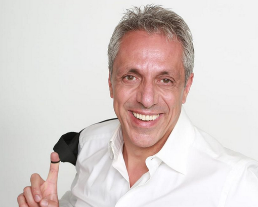 A Stresa lo spettacolo 'Recital' di Max Pisu