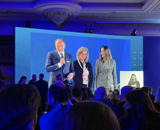 Foto e Video Alice Mometti Foto e Video Alice Mometti