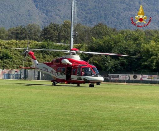 Due persone bloccate in zone impervie, doppio intervento dei Vigili del Fuoco con l'elicottero