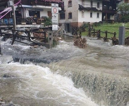 Esondazioni a Macugnaga, Acqua Novara Vco: "2 milioni di danni alla rete idrica" VIDEO Esondazioni a Macugnaga, Acqua Novara Vco: "2 milioni di danni alla rete idrica" VIDEO