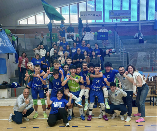Volley: Altiora, secondo posto alle Finali Regionali U15 e pass per le Nazionali Volley: Altiora, secondo posto alle Finali Regionali U15 e pass per le Nazionali