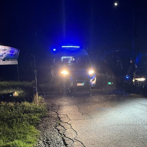 Tragedia sul Lago Maggiore, barca si ribalta: una vittima e quattro dispersi VIDEO