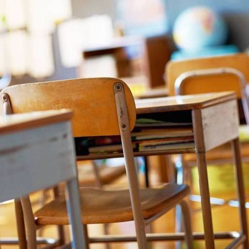 Classi chiuse nelle scuole anche per i figli dei dipendenti del comparto sanitario