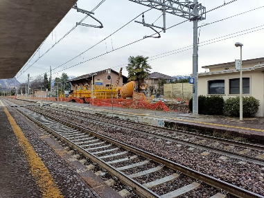 Incuria e degrado nella stazione di Stresa: il sindaco Severino scrive al Ministro Salvini FOTO