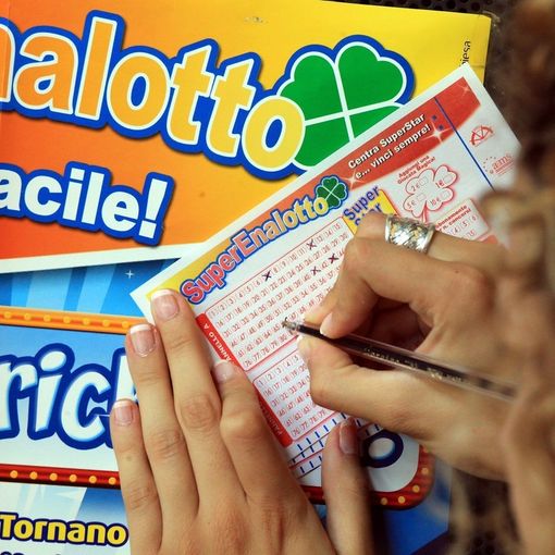 Lotto, a Gravellona una vincita da 12.450 euro