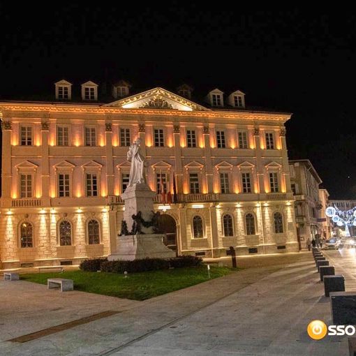 Il Vco si illumina di arancio contro la violenza verso le donne