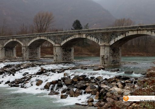 I pescatori: ''Contrari alla centrale idroelettrica al ponte di Migiandone''
