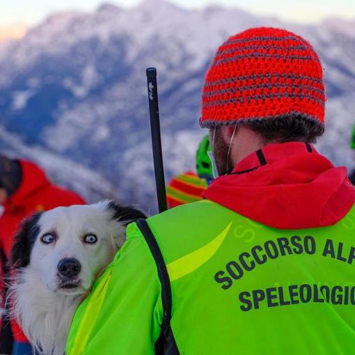 Due alpinisti bloccati su una ferrata salvati dall'elicottero del 118