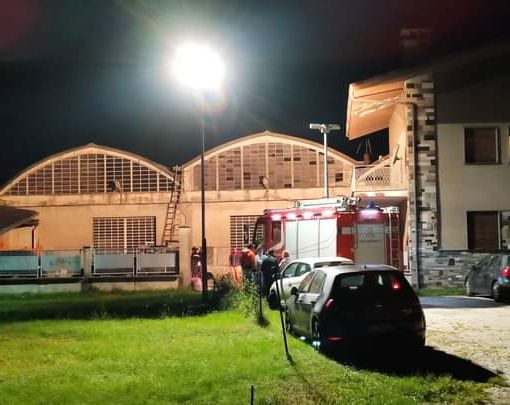 Precipita dal tetto di un capannone, morto un 62enne a Mergozzo