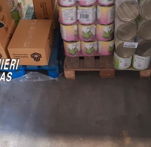 Carenza igienico-sanitaria, attività sospesa in un centro di stoccaggio e vendita all'ingrosso di alimentari