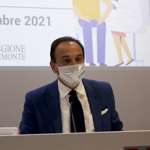 Mascherine all'aperto, Cirio frena: &quot;Al momento no, rispettiamo i colori&quot; VIDEO