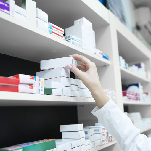 Lotta al batterio che dà nausea e bruciore di stomaco: basta un rapido test in farmacia