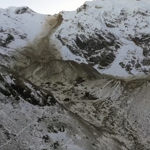 Frana sul Monte Rosa, un'ordinanza vieta l'avvicinamento o la pratica di escursionismo in tutta la zona