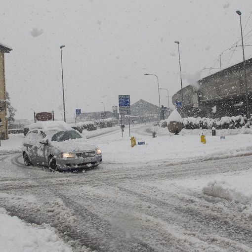 Cambio gomme, dal 15 novembre scatta l’obbligo pneumatici invernali in tutto il Piemonte