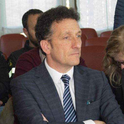 “Un grazie enorme ai volontari che aiutano la campagna vaccinale”