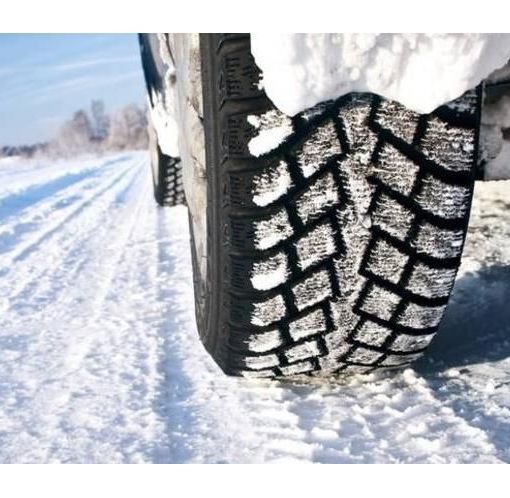 Piemonte: scatta da oggi l'obbligo di catene a bordo o pneumatici invernali