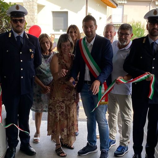 Taglio del nastro per il nuovo asilo nido Buscaglia FOTO