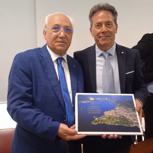 “Il Vco e le sue forze dell’ordine”: un nuovo libro per celebrare i 30 anni della provincia FOTO