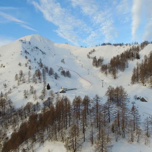 Uncem protesta: &quot;148 milioni per gli impianti sciistici, solo 4 per l'ecoturismo&quot;