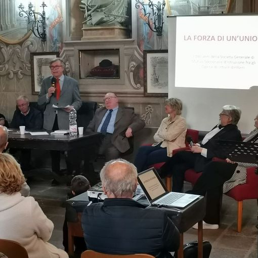 Un successo la presentazione del libro sui 160 anni della Soms di Intra