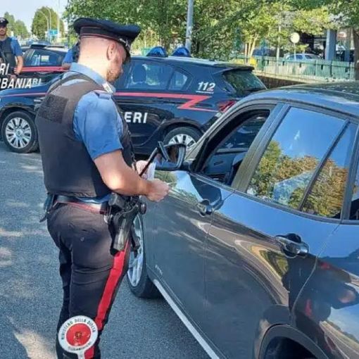 Sedicenne arrestato per rapina dai Carabinieri di Verbania