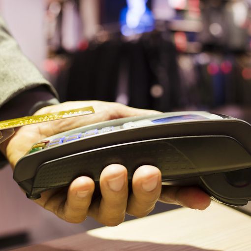 Boom di pagamenti cashless in Piemonte