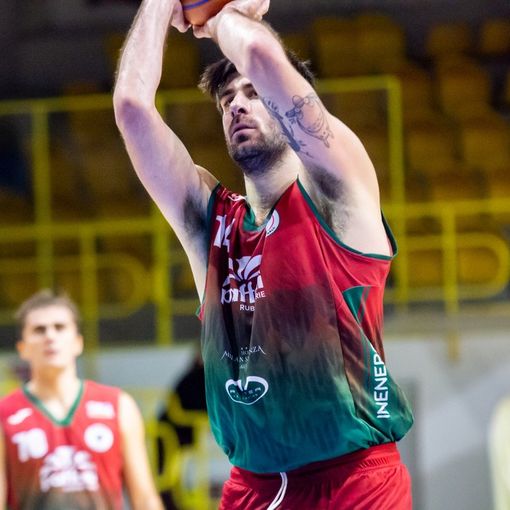 Basket, la Paffoni torna in campo: domenica sfida la Riso Scotti Pavia