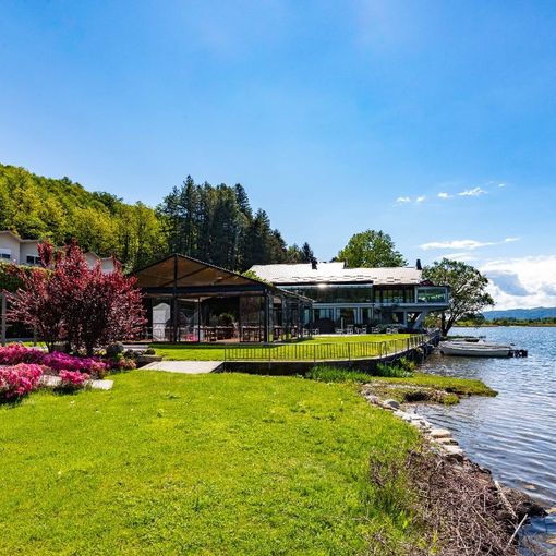 Al Piccolo Lago apre il bistrot all'aperto “Il Piccolino”
