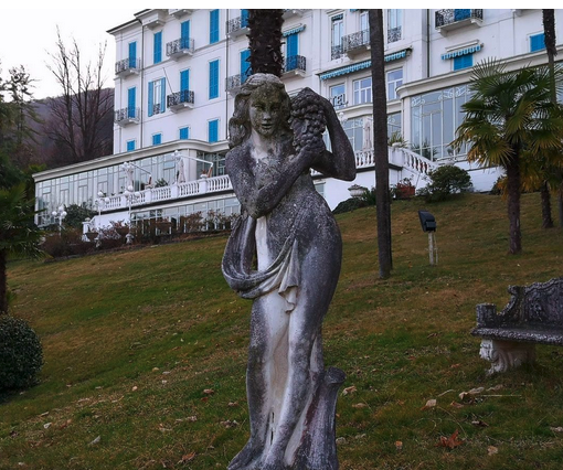 Il Lido Palace di Baveno sarà trasformato in un resort a cinque stelle