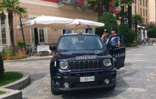 Arrestato spacciatore: gli stupefacenti venivano ordinati via smartphone