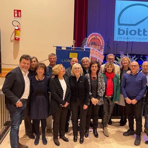 Festa degli Auguri del Lions Club Verbania: presentati 5 nuovi soci