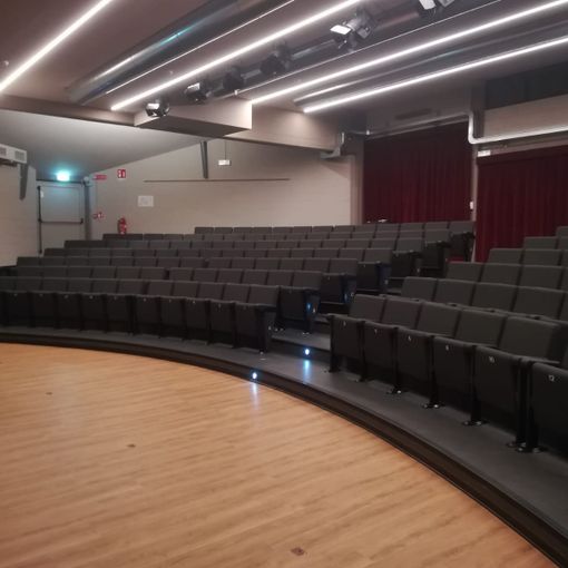 &quot;Teatro che passione&quot; porta in scena Feydeau nella Milano di oggi