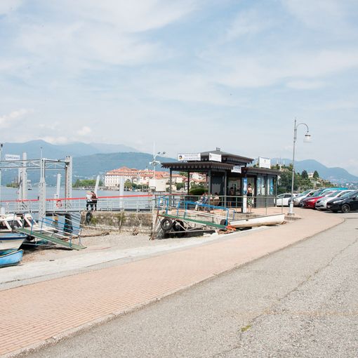 Torna la castagnata alpina all'imbarcadero di Stresa