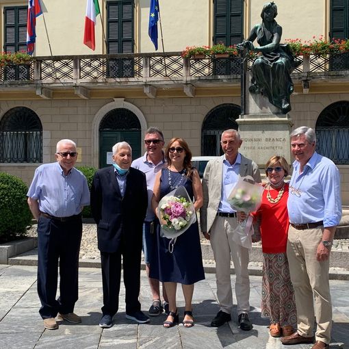Cannobio, impiegate comunali in pensione col grazie di tutti i sindaci con cui hanno lavorato
