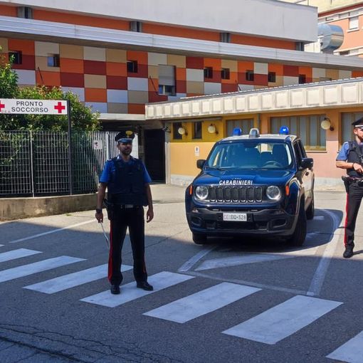 Palpeggia e molesta una paziende al Dea del Castelli, arrestato un 27enne